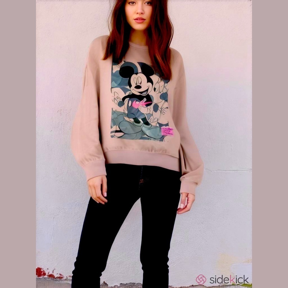 Disney Mickey Pink Graphic Sweatshirt Medium